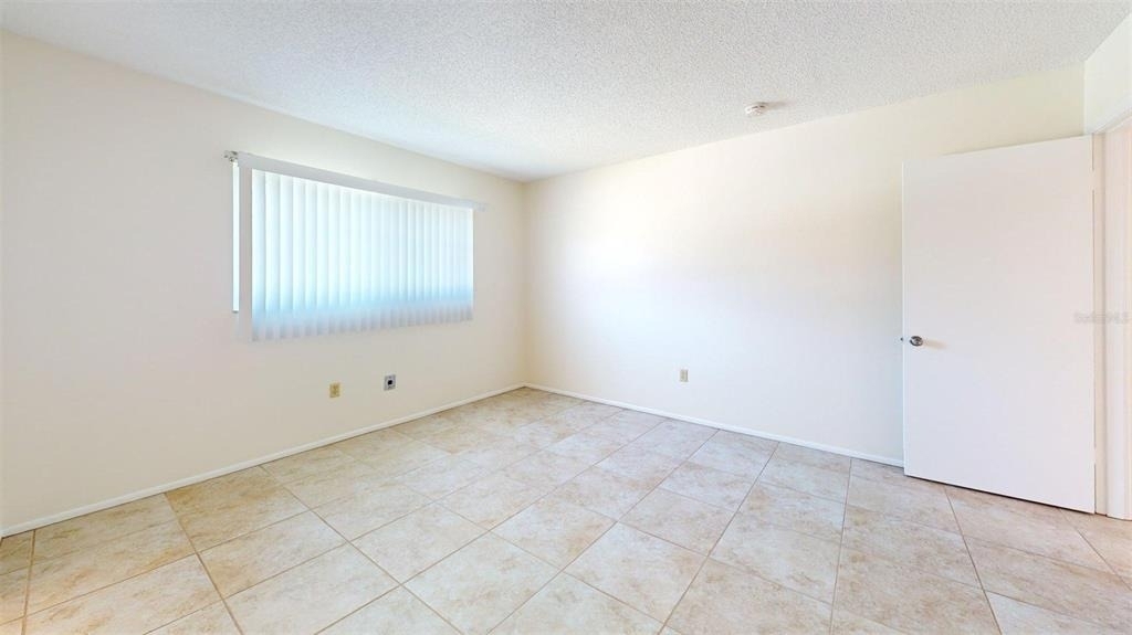 1213 Glen Oaks Drive E - Photo 24