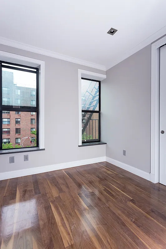16 East 116th Street - Photo 3