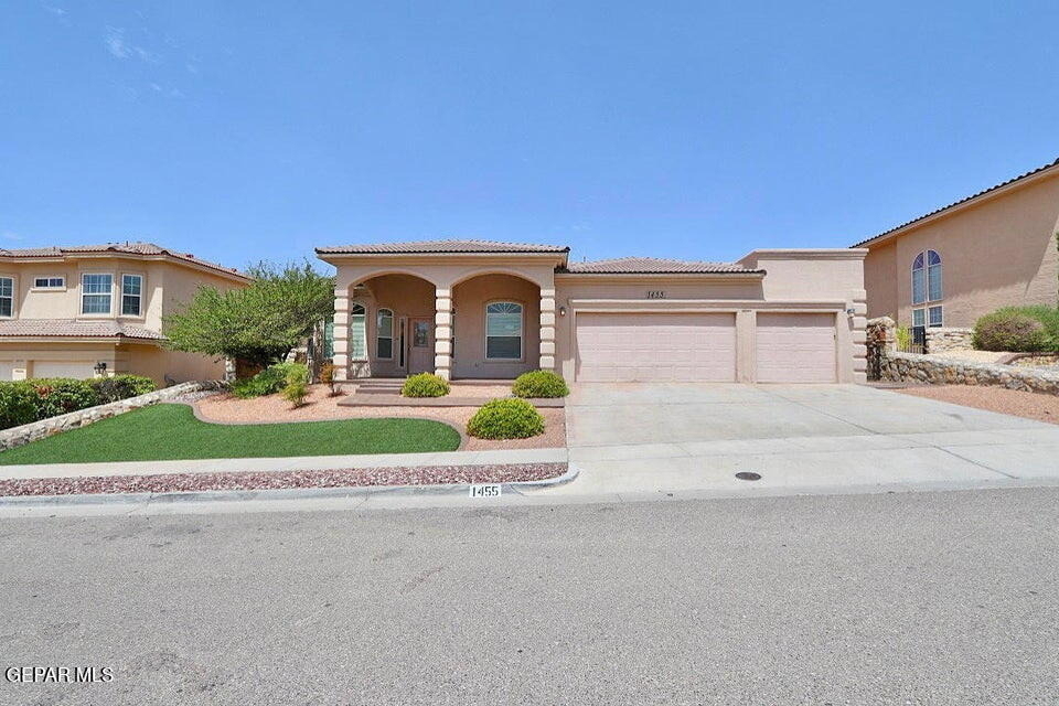 1455 Cherokee Ridge Drive - Photo 1