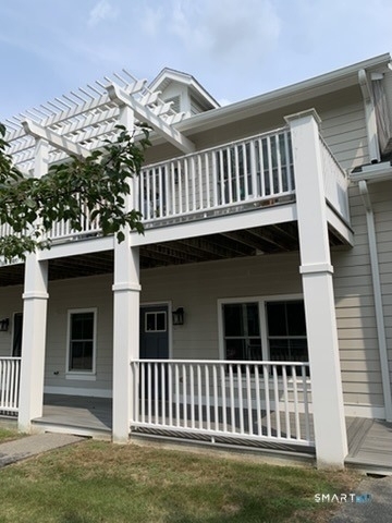 102 Edgewater Circle - Photo 1