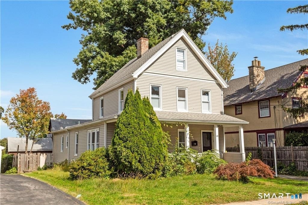 68 Leonard Street - Photo 1