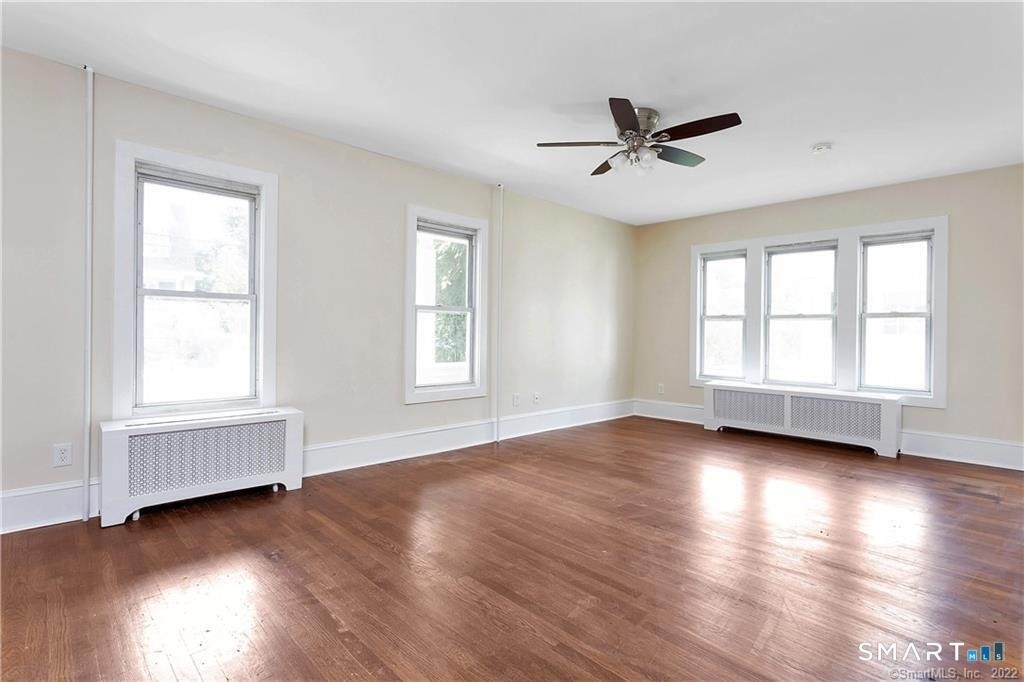 68 Leonard Street - Photo 14
