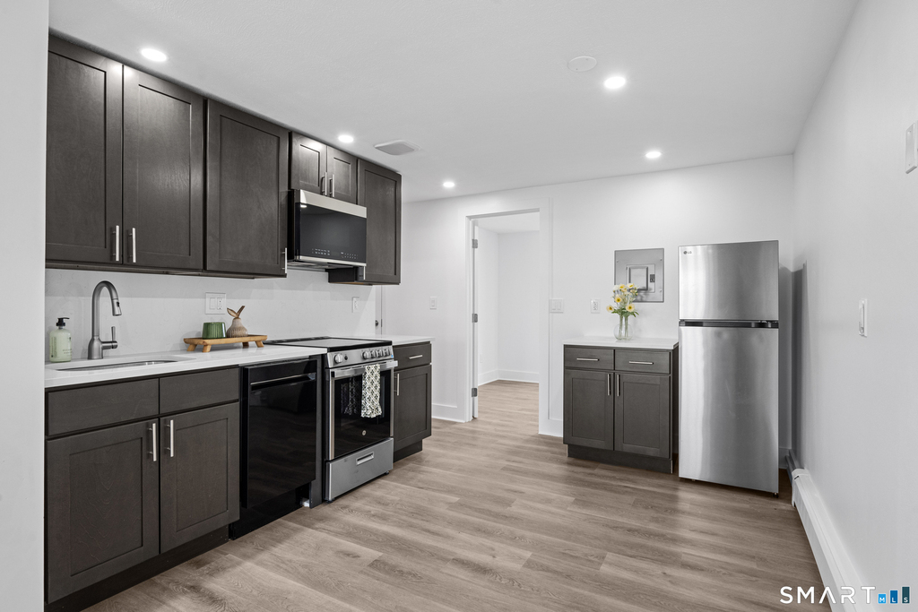 145 Garfield Avenue - Photo 2