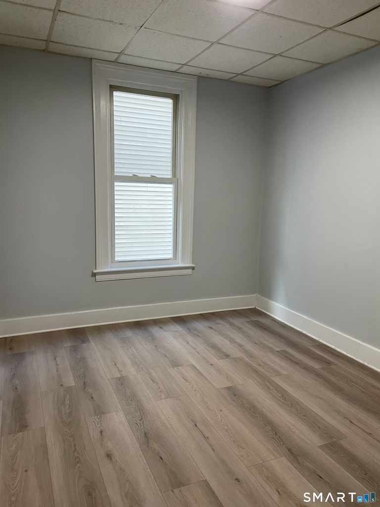 1086 Main Street - Photo 3