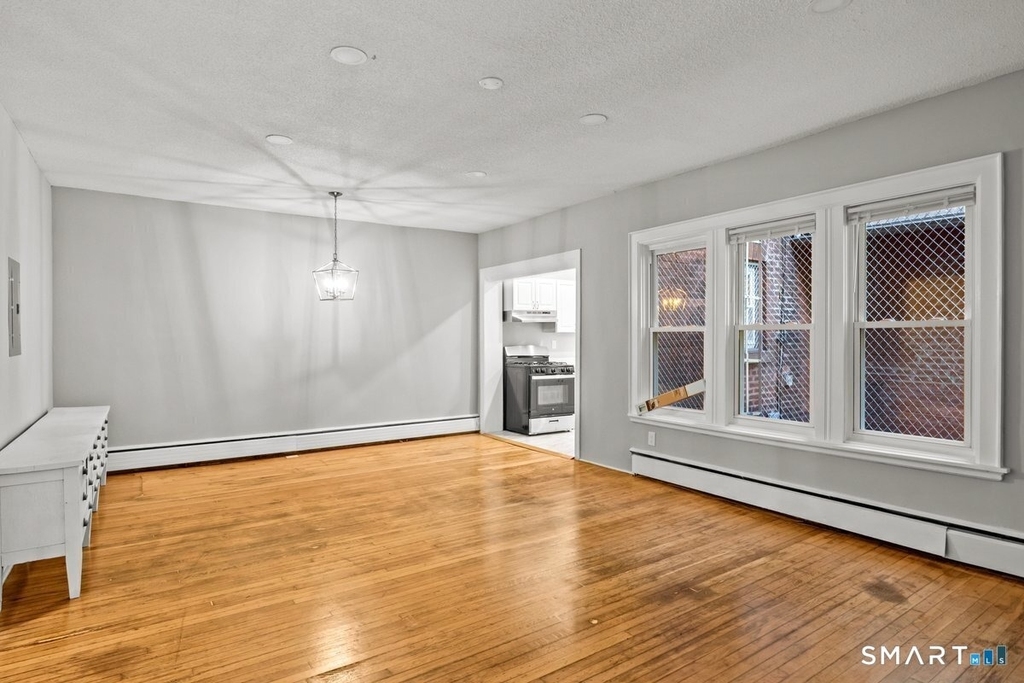 24 Park Terrace - Photo 12
