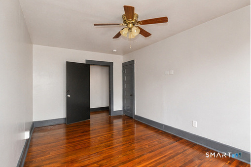 2341 Barnum Avenue - Photo 4