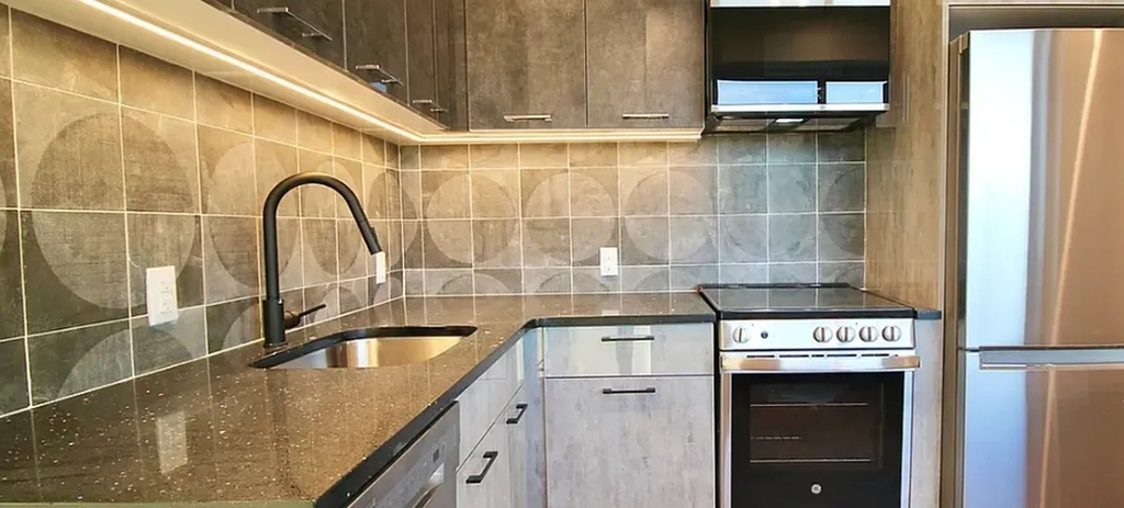 340 Irving Avenue - Photo 1