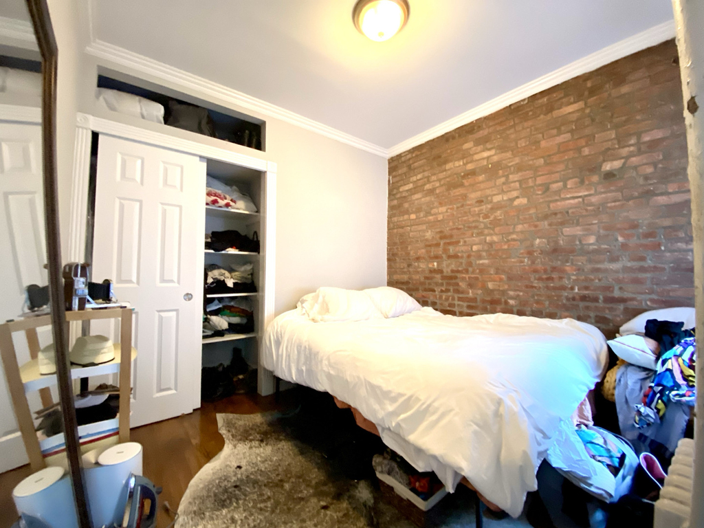Mott & Prince St - Photo 4