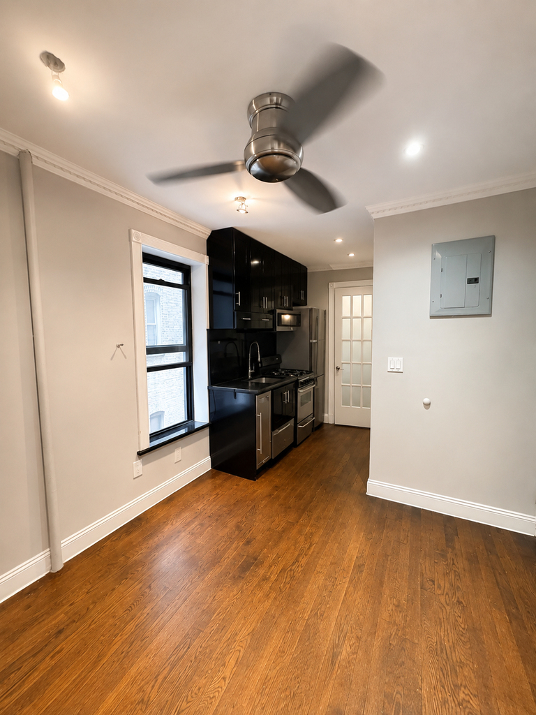 314 East 106th Street - Photo 0