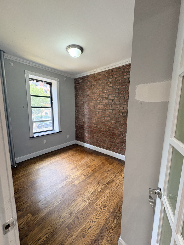 314 East 106th Street - Photo 3