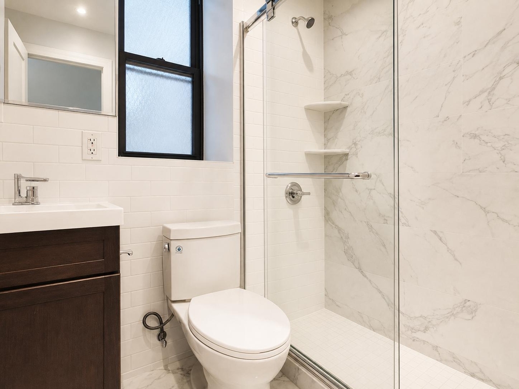 188 Claremont Avenue - Photo 12