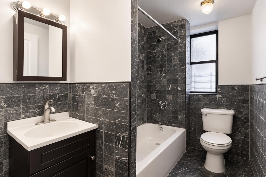 3139 Broadway - Photo 12