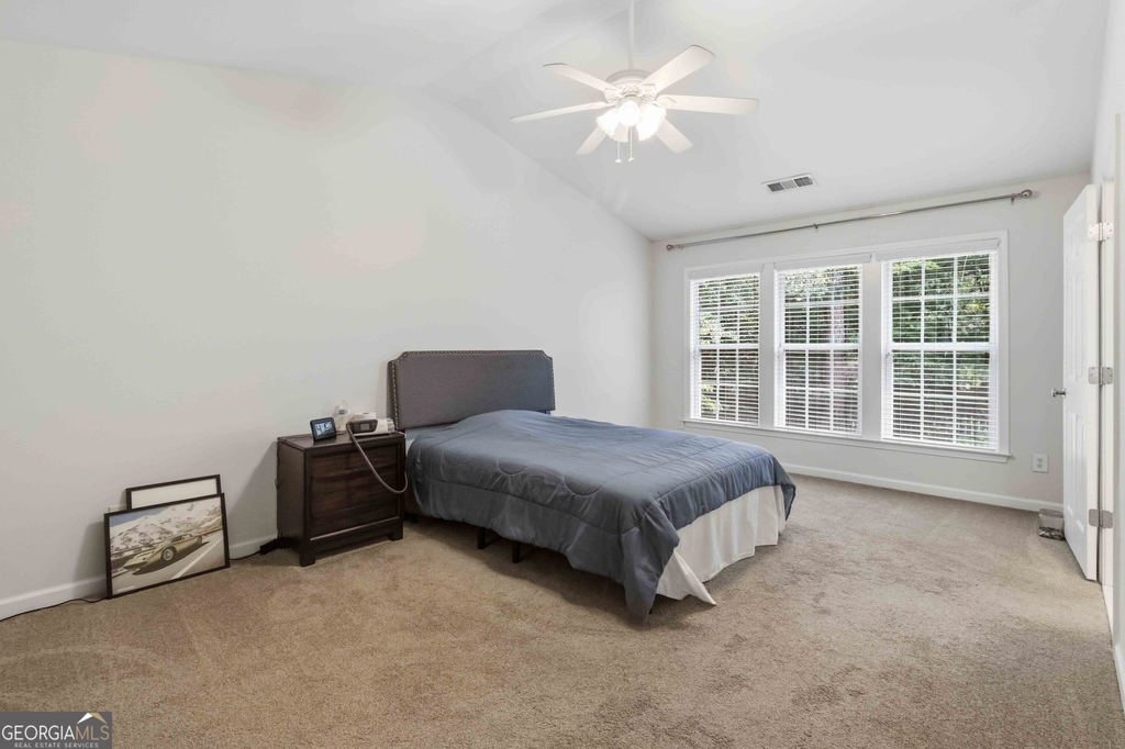 105 Finchley Drive - Photo 17