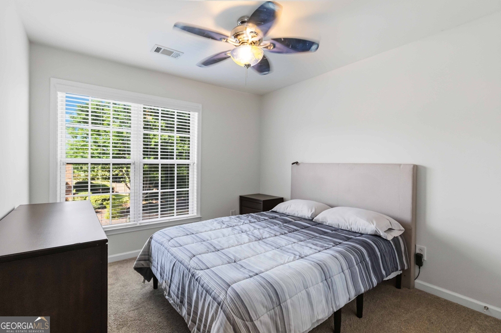 105 Finchley Drive - Photo 13