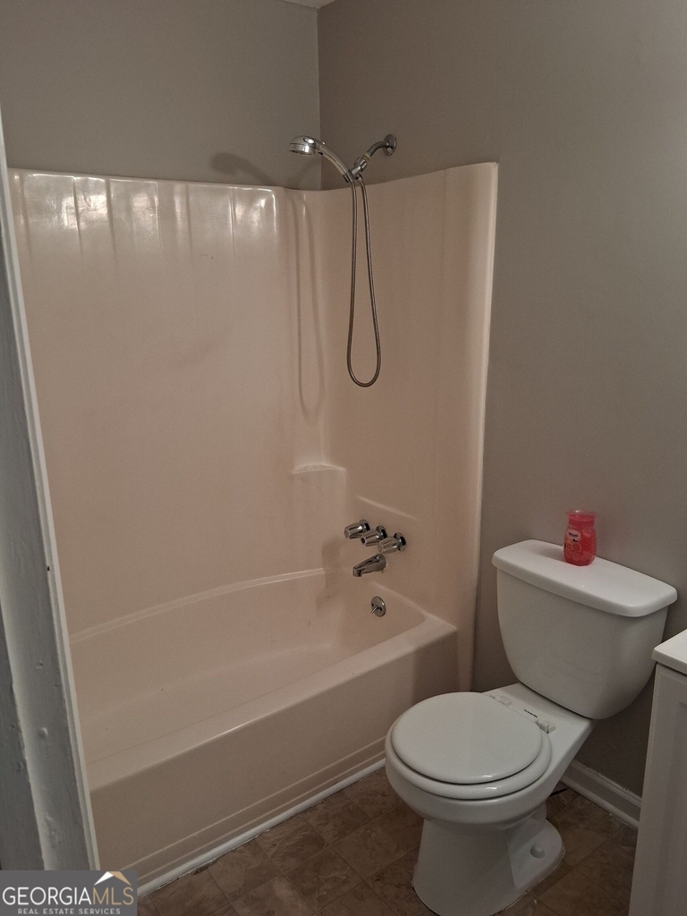 9109 Sterling Ridge Lane - Photo 17