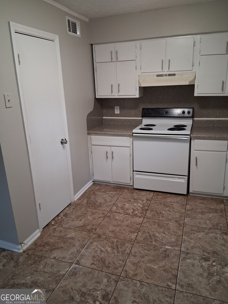 9109 Sterling Ridge Lane - Photo 9