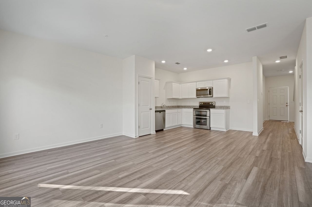 541 Magnolia Circle - Photo 7