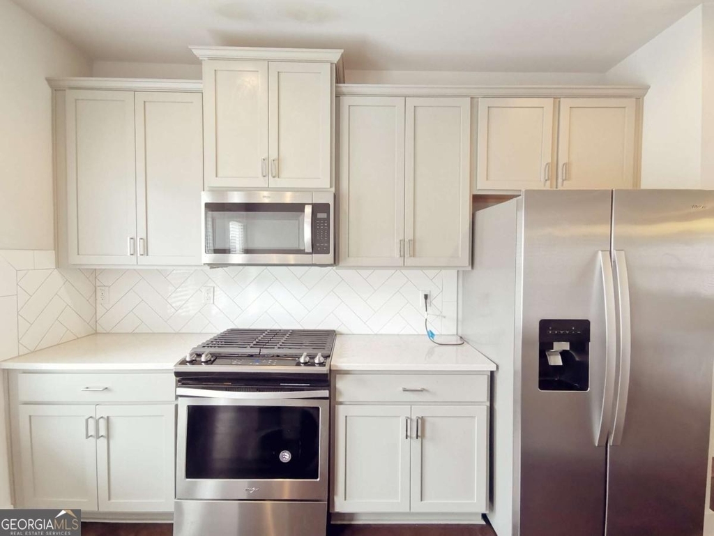 3795 Oxford Circle - Photo 5