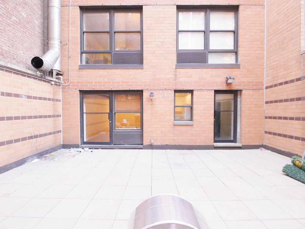 225 East 85th Street - Photo 11