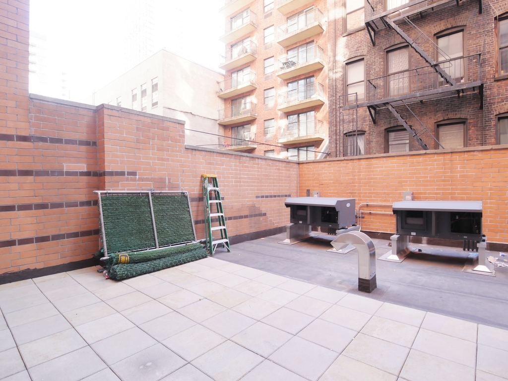 225 East 85th Street - Photo 13
