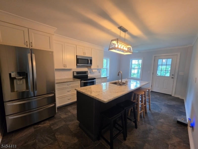 693 Townsbury Rd - Photo 7