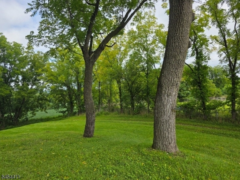 693 Townsbury Rd - Photo 18