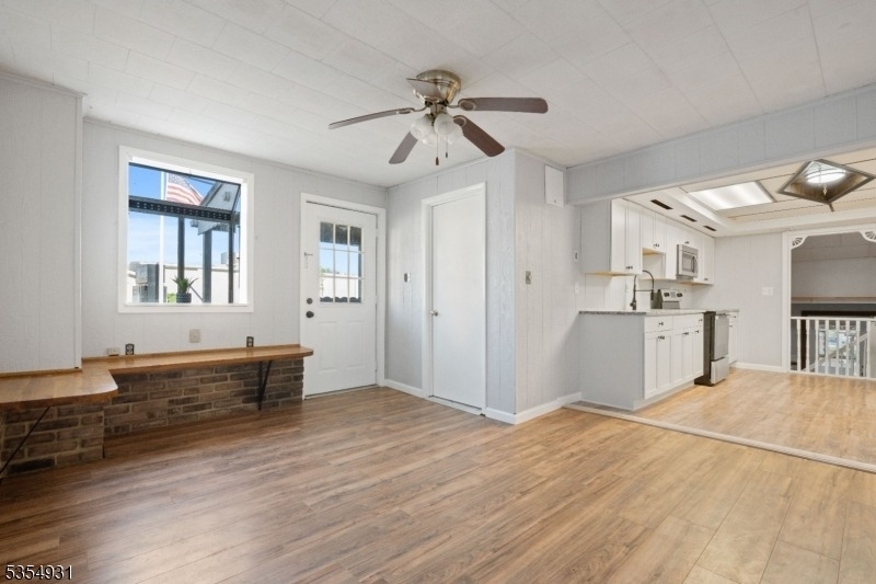 241 E Central Ave - Photo 3