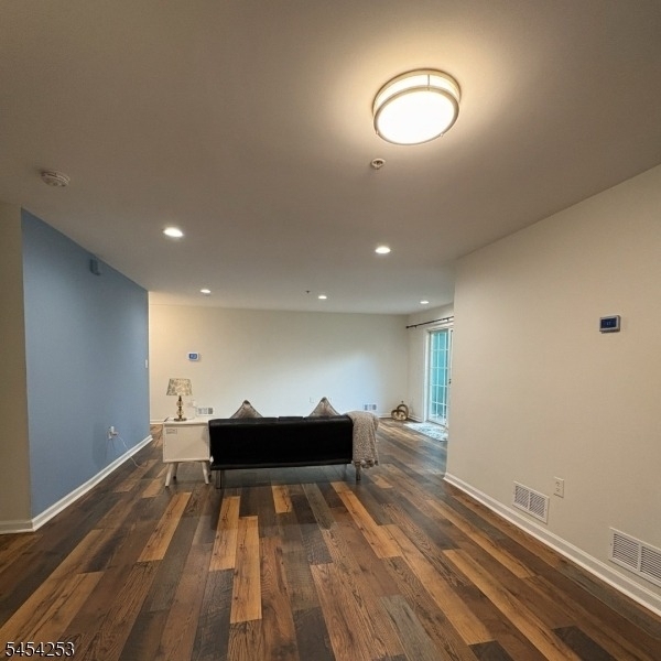 202 Rip Van Dam Ct - Photo 14
