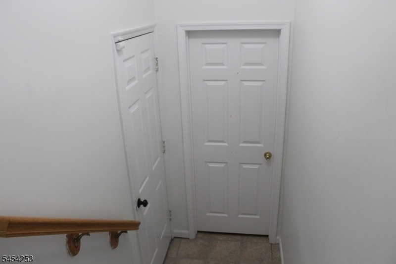 202 Rip Van Dam Ct - Photo 24