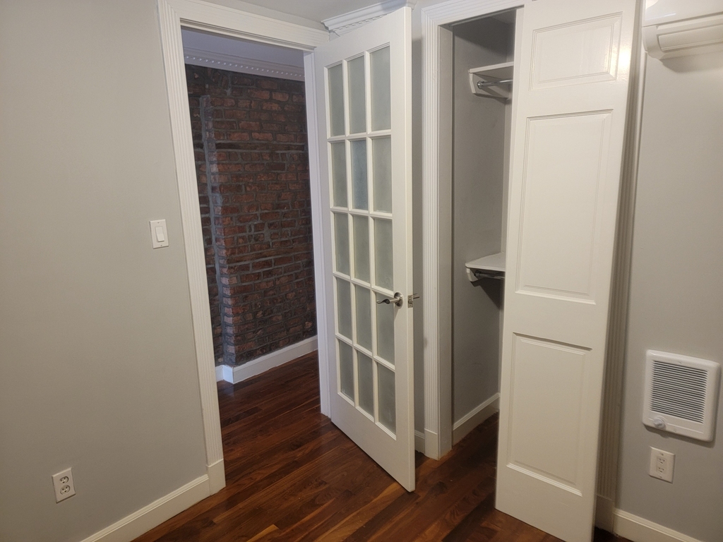 115 Mulberry Street - Photo 3