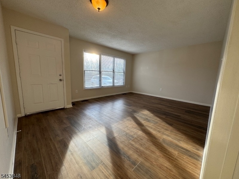 42 Burlington Ct - Photo 1