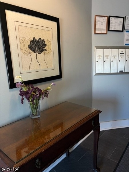 124 Spring St - Photo 2