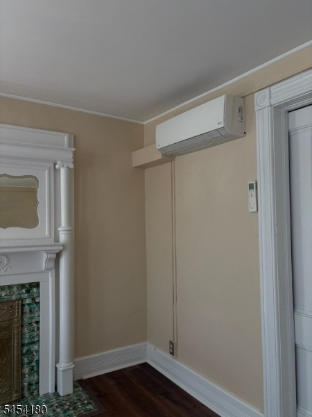 124 Spring St - Photo 13