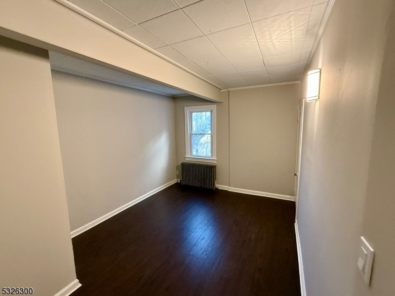 672 Mount Hope Ave - Photo 4