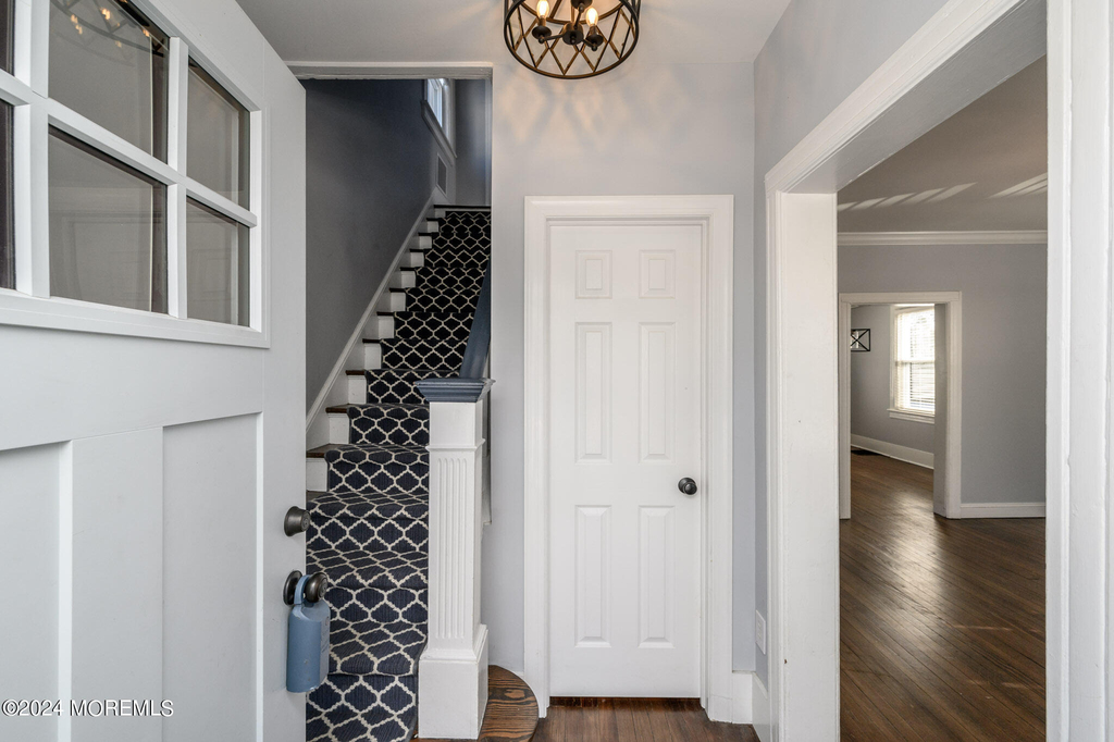 19 Mount Street - Photo 2