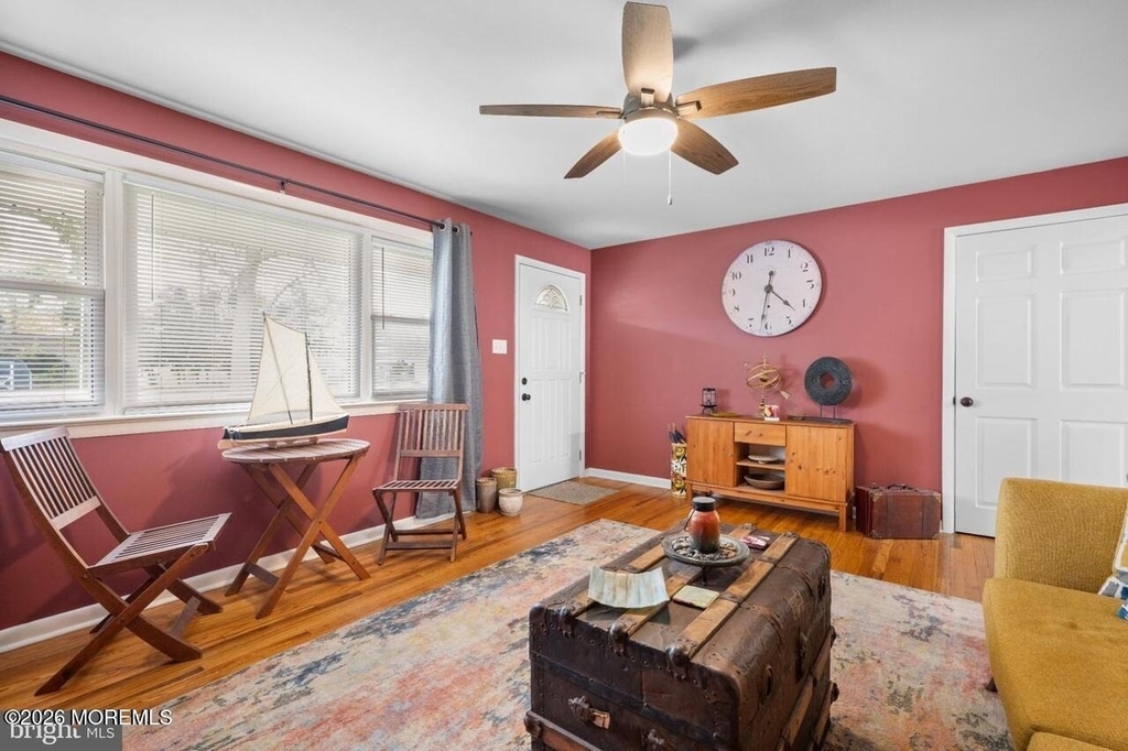 60 Maryland Avenue - Photo 17