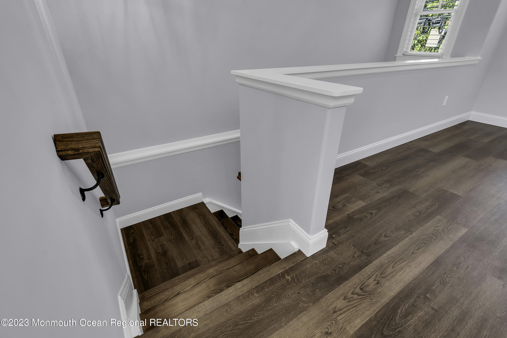 419 10th Avenue - Photo 12