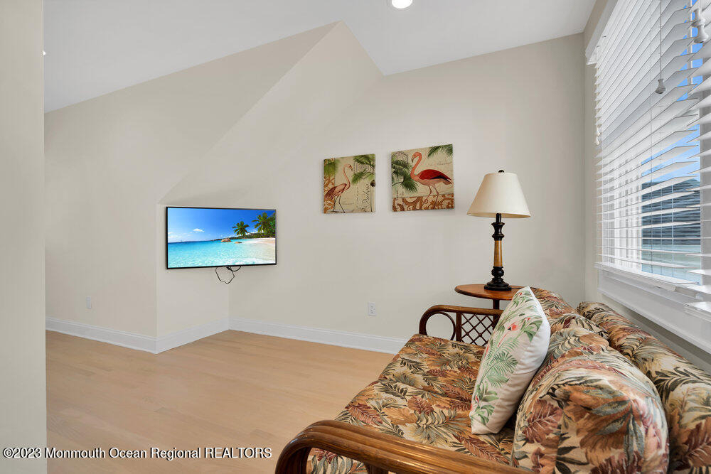 303 B Street - Photo 43