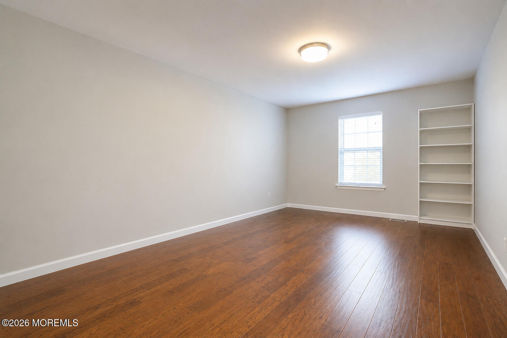 10 Madison Court - Photo 17
