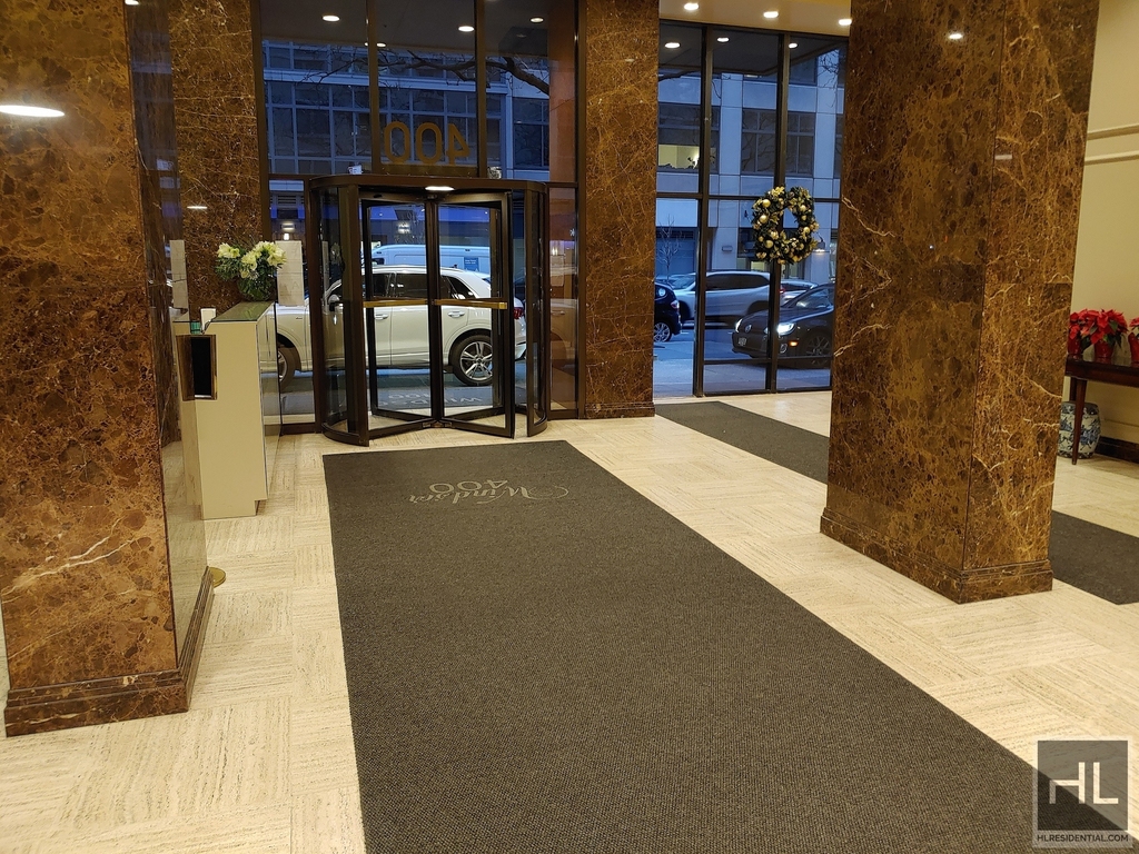 East 71st Street - Photo 6