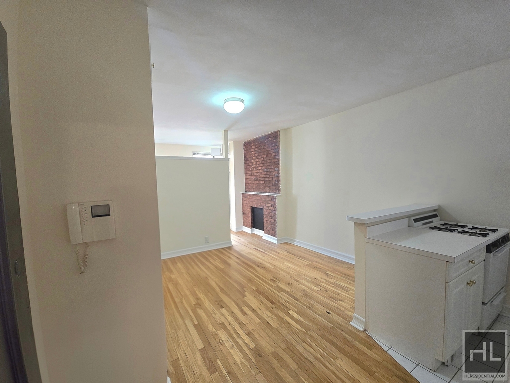 West 56 Street - Photo 0