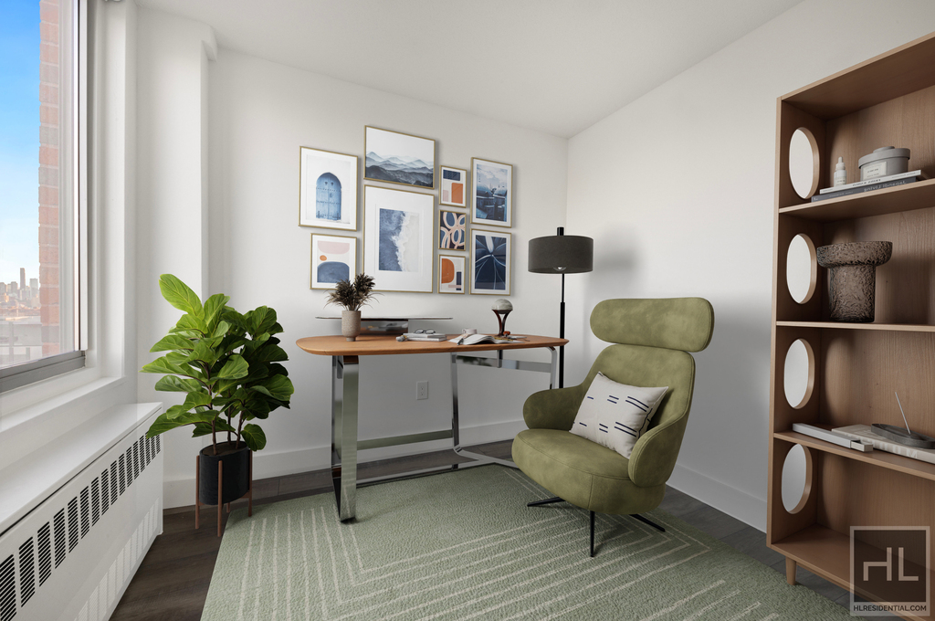 Second Avenue - Photo 1