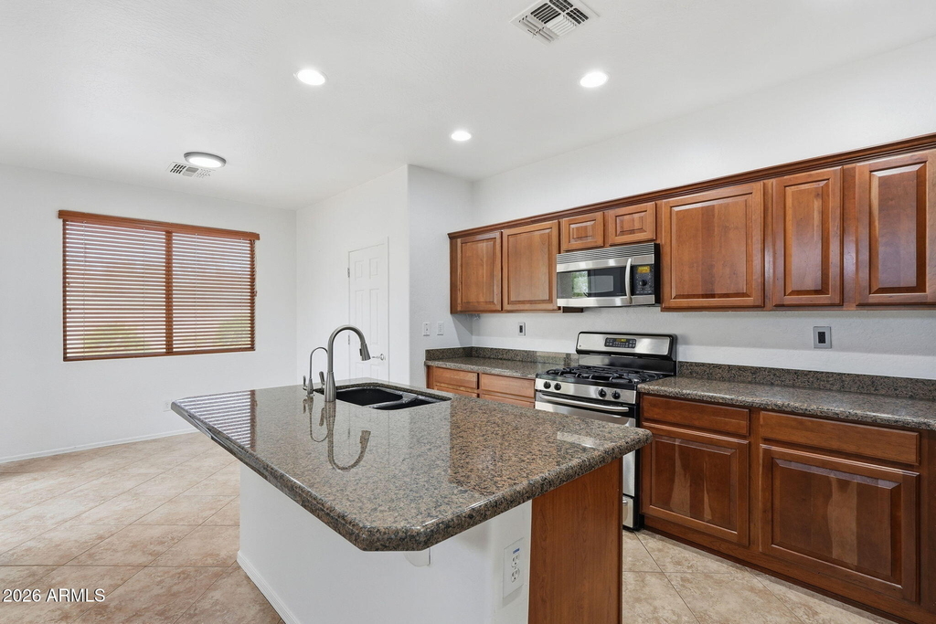 3822 W Adamanda Court - Photo 13