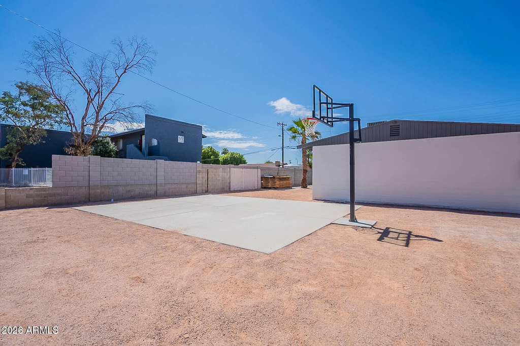 37 E El Parque Drive - Photo 4