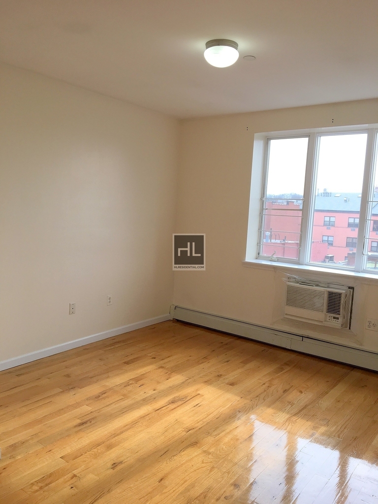 15th Street - Photo 5