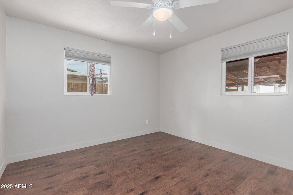 3622 W Sunland Avenue - Photo 14
