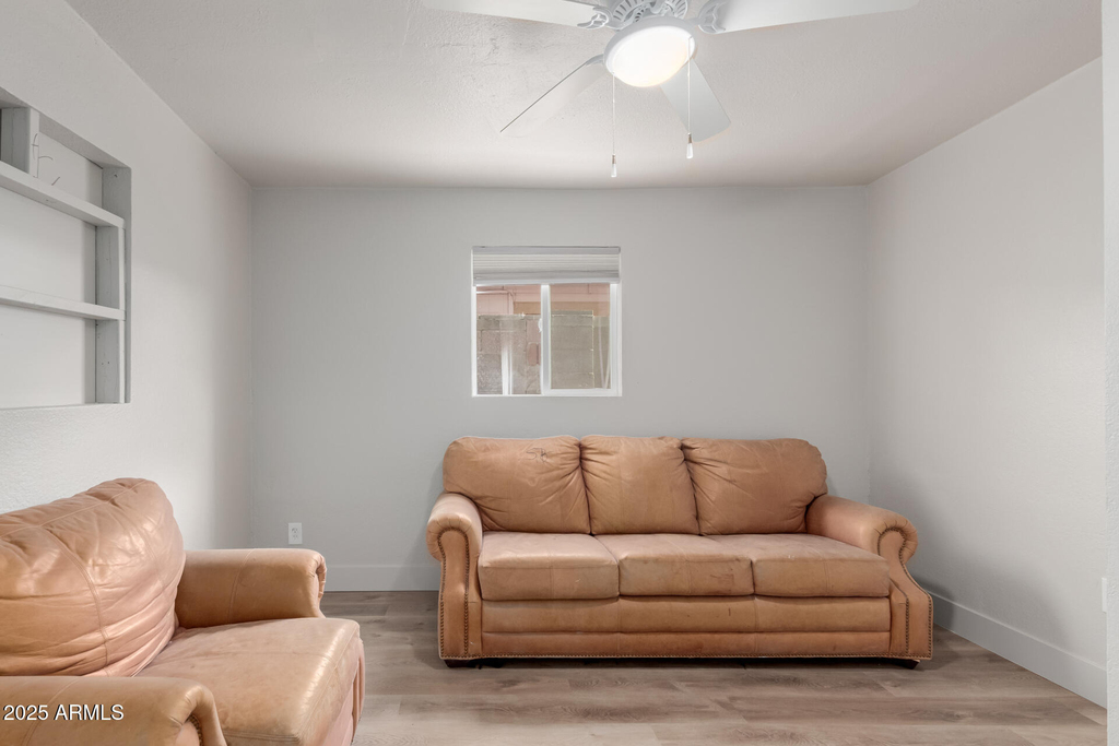 3622 W Sunland Avenue - Photo 5