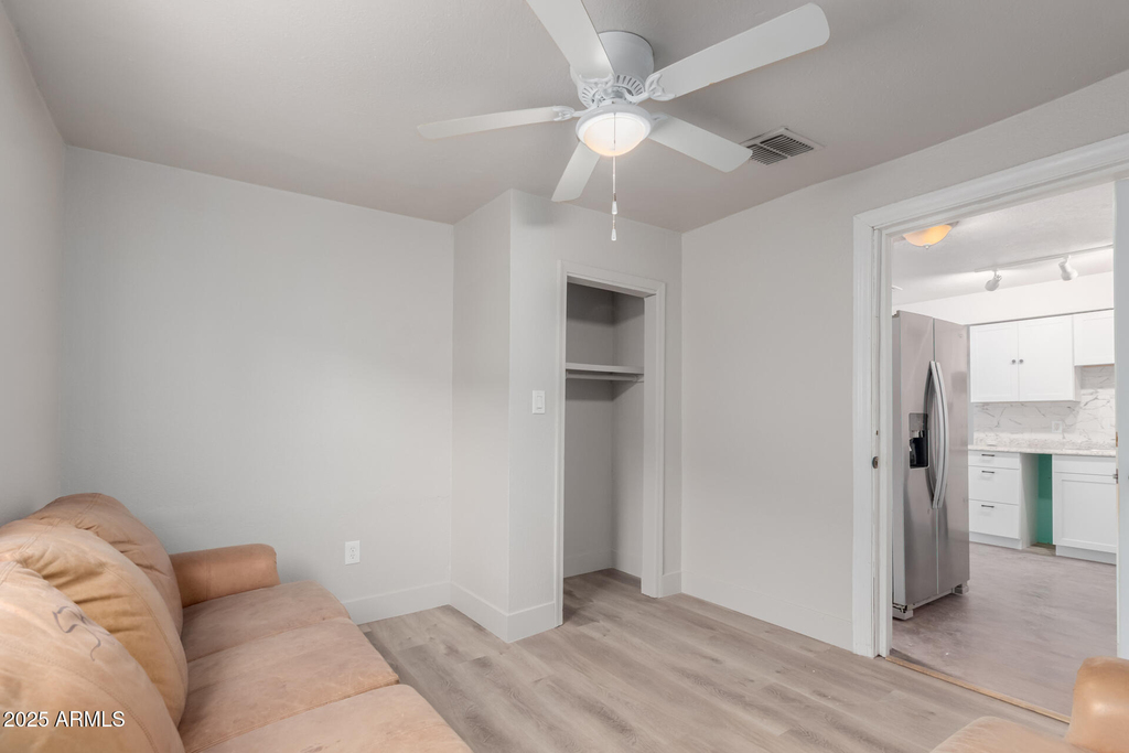 3622 W Sunland Avenue - Photo 6