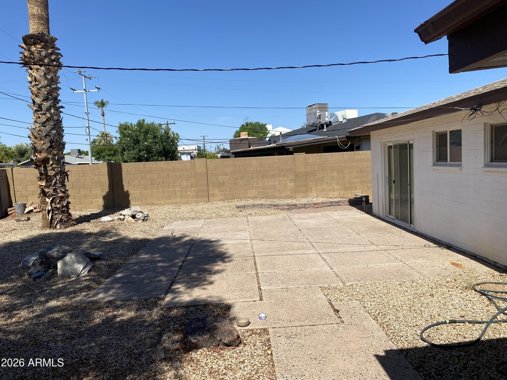 6611 E 1st Street - Photo 18