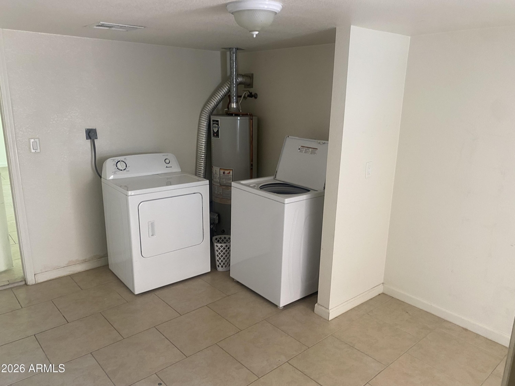 6611 E 1st Street - Photo 16